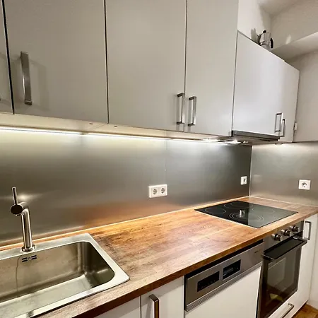 Casa de hóspedes The Peaceful Garden & Free Parking Salzburgo