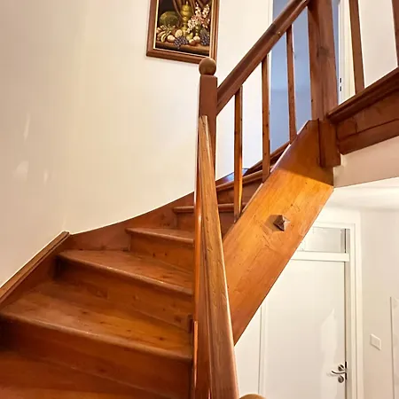 The Peaceful Garden & Free Parking 4*